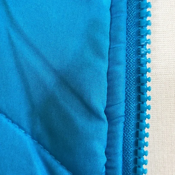 Cropped Puffer Jacket - Picture 7 of 7